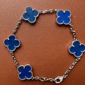 Royal Blue Clover Bracelet Silver Metal - 5 Clover Flowers